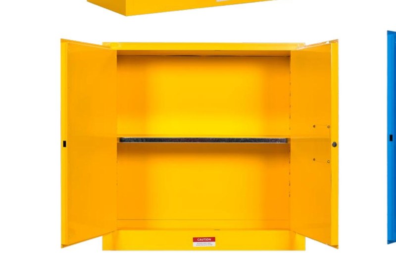 VAULT-FLAM 22 gallon cabinet - open